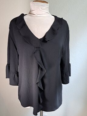 Imported Amazon Women’s Black Ruffle V-Neck Blouse Large 3/4 Ruffle Sleeve Chic